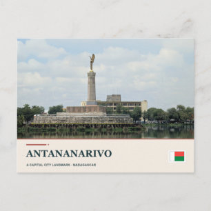 Postal Monumento junto al lago de Antananarivo