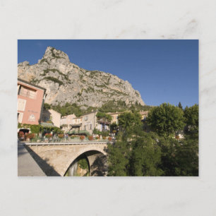 Postal Moustiers-Sainte-Marie, Provenza, Francia.