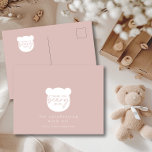 Postal Muchas gracias a Beary<br><div class="desc">Esta adorable tarjeta de agradecimiento de oso es la manera perfecta de expresar su gratitud a alguien especial. El diseño presenta un oso lindo con las palabras "muchas gracias antes" escritas en una letra juguetona. Ya sea que le estés dando las gracias a un amigo, a un familiar o a...</div>