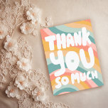 Postal MUCHAS GRACIAS PERSONALIZADO Pastel de rayas arcoi<br><div class="desc">¡La mano te hizo la tarjeta! Personalizar con tu propio texto o cambia los colores. Revisa mi tienda por muchos más colores y diseños o hazme saber si quieres algo personalizado!</div>