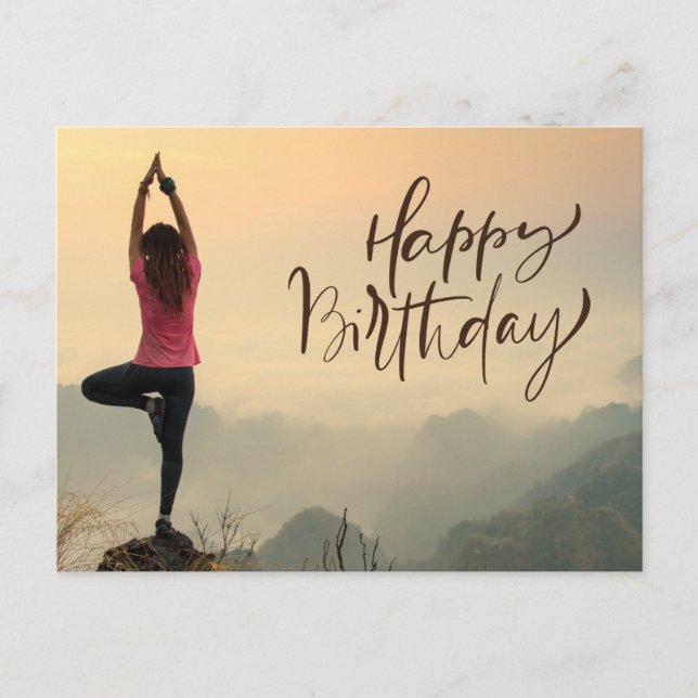 Postal Mujer de Meditación de Yoga Feliz Cumpleaños (Anverso)