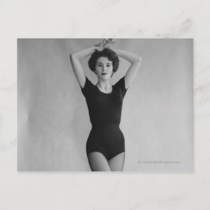 Postal Mujer en un retrato de leotardo de ballet