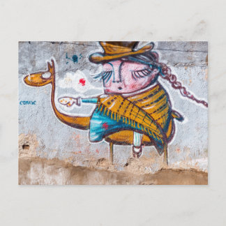 Postal Mujer en una llamada