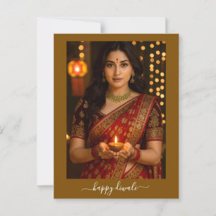 Postal Mujer india en sari tradicional sosteniendo la lim