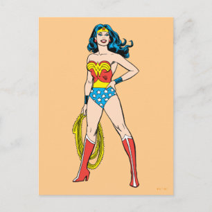 Postal Mujer Maravilla de pie
