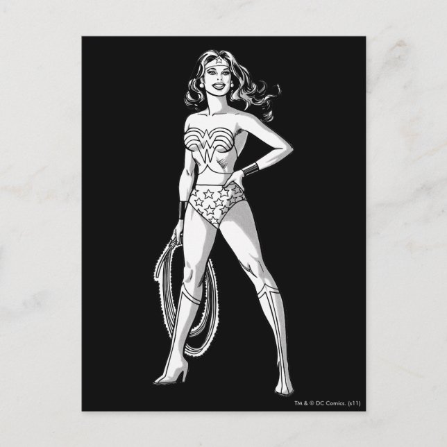 Postal Mujer Maravilla Pose Blanco y Negro (Anverso)