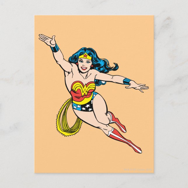 Postal Mujer Maravilla Volando Hacia Adelante (Anverso)