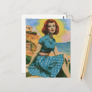 Postal Mujer Retro en Lunares Azules Un Día en la Playa
