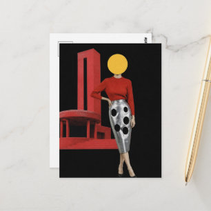 Postal Mujer surrealista con el círculo amarillo por cabe
