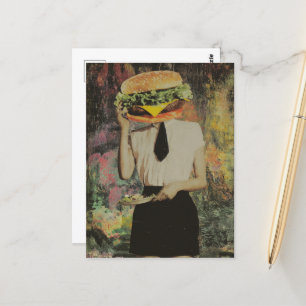 Postal Mujer surrealista hamburguesa de queso sostiene pl