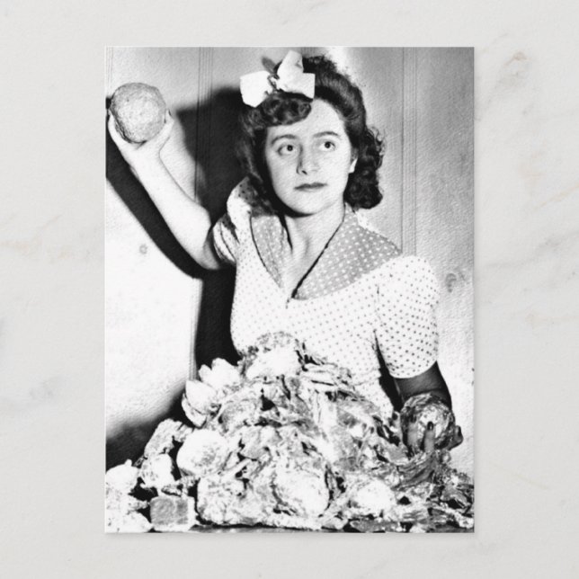 Postal Mujeres de la Segunda Guerra Mundial frente a la t (Anverso)