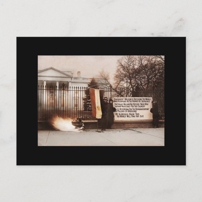 Postal Mujeres protestan en la Casa Blanca (Anverso)