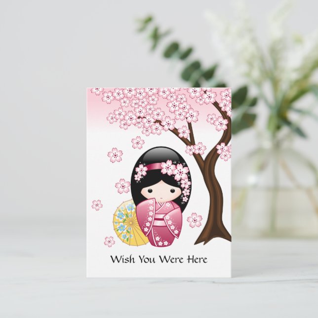 Postal Muñeca Kokeshi primavera - Deseos de geisha japone (Anverso de pie)