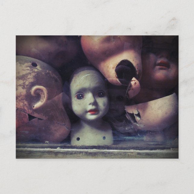Postal Muñecas rotas (Anverso)