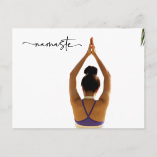 Postal Namaste Yoga mujer levantar la mano Gracias