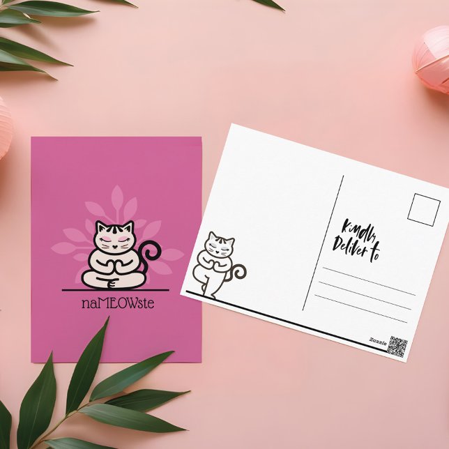 Postal NaMEOWste un gato lindo en una rosa mediadora de y (NaMEOWste Cute Cat In a Yoga Meditating Pose Pink Postcard)
