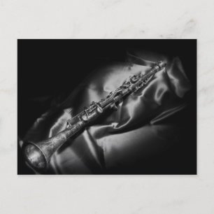 Postal Naturaleza muerta de clarinete antiguo, B&W
