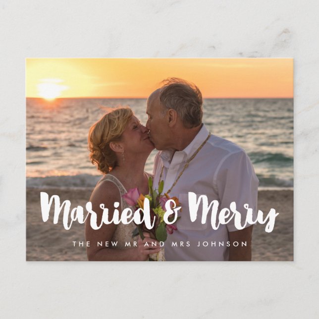 Postal Navidades casados y merry modernos de recién casad (Anverso)
