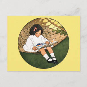 Postal Niña antigua leyendo en una hamaca