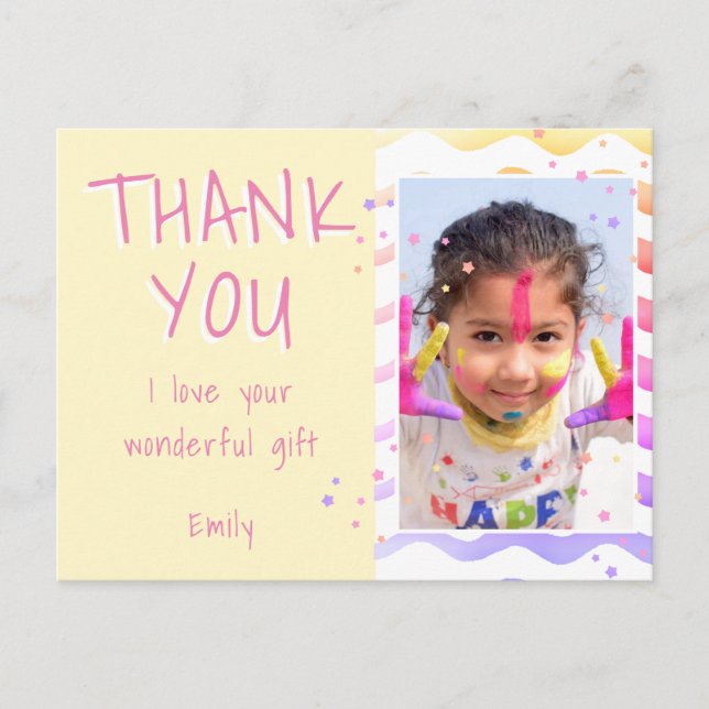 Postal Niña de foto de niños amarillos Feliz cumpleaños G (Anverso)