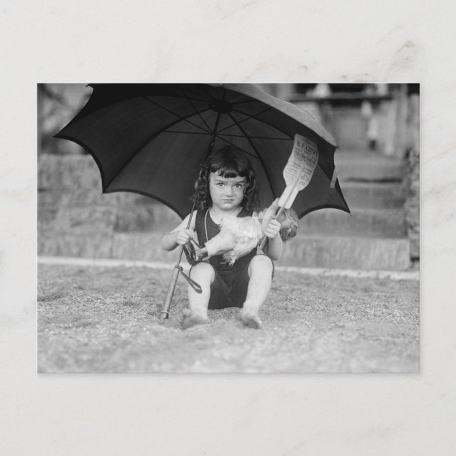 Postal Niña pequeña en la playa, 1923 (Anverso)