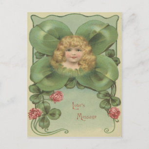 Postal Niña Pequeña y Linda Trébol de Cuatro Hojas Flores
