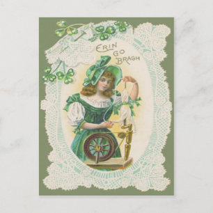 Postal Niña Telar Doily Trébol de Cuatro Hojas