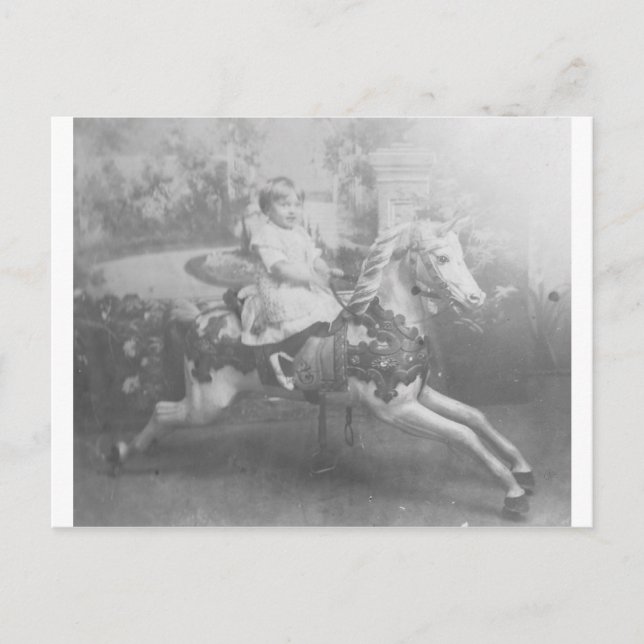 Postal niño en caballo carrusel (Anverso)