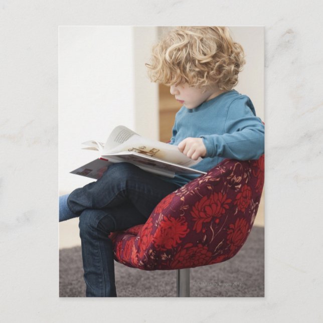 Postal Niño leyendo un libro (Anverso)