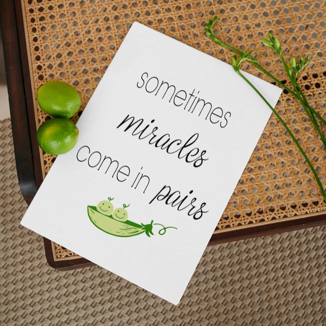 Postal Niños gemelos (Subido por el creador)