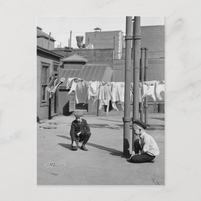 Postal Niños jugando a las canicas, a principios del sigl (Anverso)