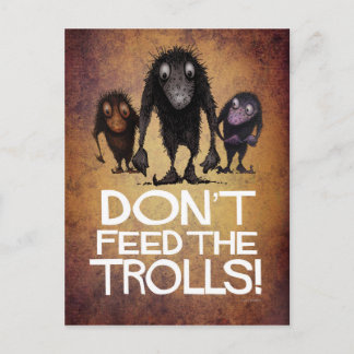 Postal ¡No alimentes a los trolls! - Gracioso Monster Tro