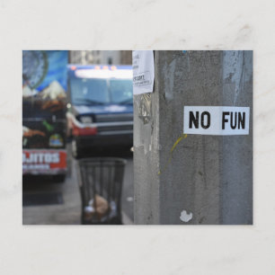 Postal NO FUN Pole Graffiti Fotografía urbana Nueva York 