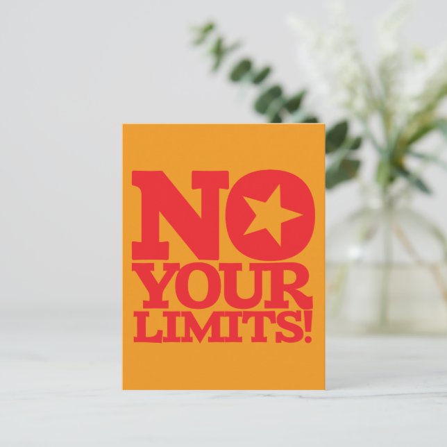 Postal ¡No Tus Límites! Naranja de texto rojo BG vertical (Anverso de pie)