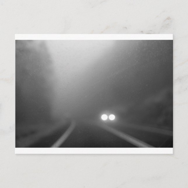 Postal Noche lluviosa - se acercan los faros (Anverso)