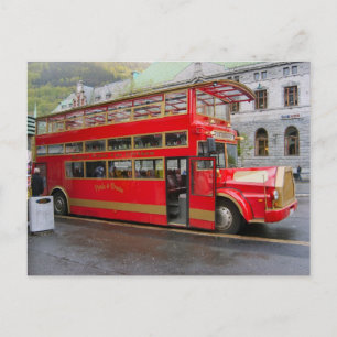 Postal Noruega, bus turístico en Bergen