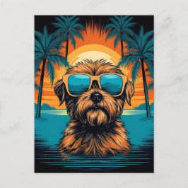 Postal Norwich Terrier con gafas de sol en la playa