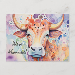 Postal ¡Nos hemos mudado! Vaca artística