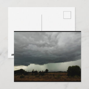 Postal Nube de tormenta en el campo