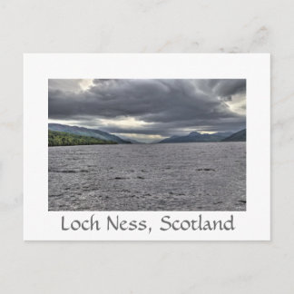 Postal Nubes de acero de Loch Ness