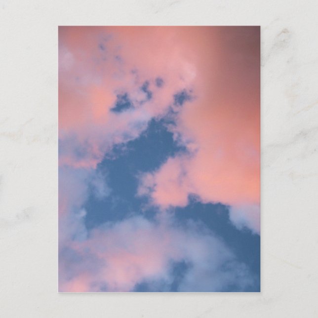 Postal Nubes de melocotón esponjosas al atardecer (Anverso)
