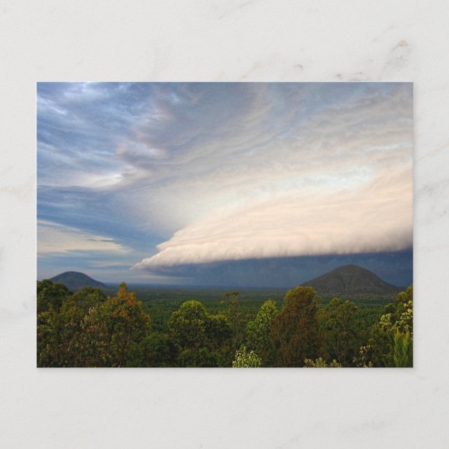 Postal Nubes de tormenta sobre el paisaje australiano (Anverso)