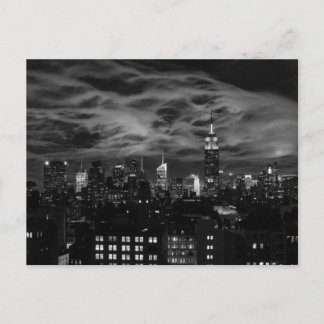 Postal Nubes etéreas: Skyline NYC, ESB BW