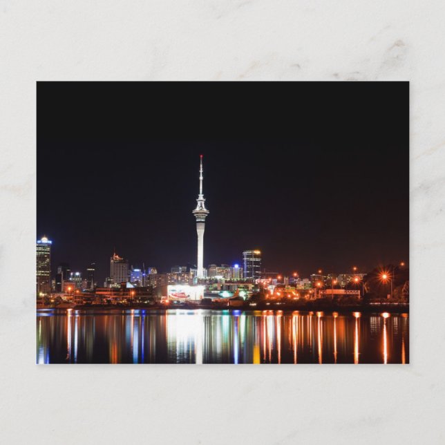 Postal Nueva Zelanda: Auckland de noche (Anverso)