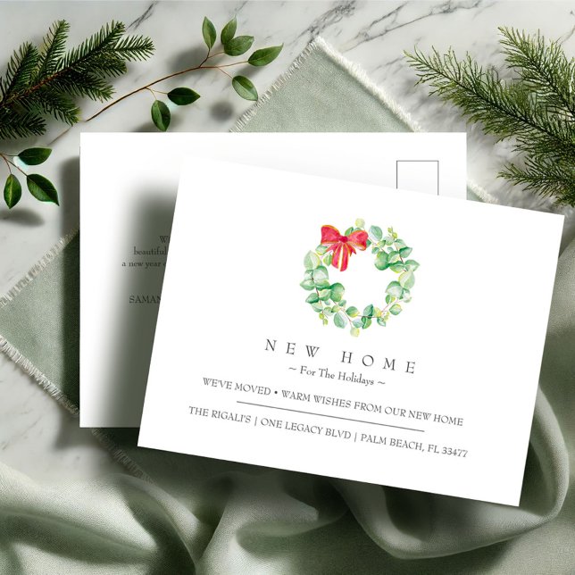 Postal Nuevo Hogar Para Las Fiestas Anuncio de Mudanza (Christmas moving announcement cards feature a watercolor wreath art by Victoria Grigaliunas )