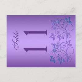 Postal Número de tabla de flores moradas y azules reversi