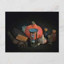 Postal Objetos de cocina sobre una mesa en una sala oscur