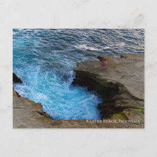 Postal Ola rompiente remolino de océano rocas del océano
