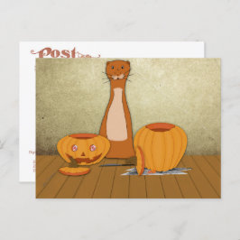 Postal Oliver The Otter talla una calabaza