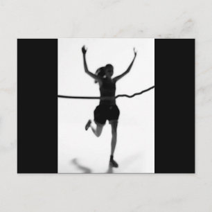 Postal Orgullo Chica en ejecución